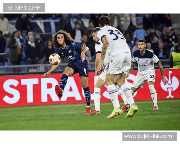 马赛与奥林匹亚科的激烈对决揭示了欧洲足球的魅力与竞争力 马赛与奥林匹亚科的激烈对决揭示了欧洲足球的魅力与竞争力