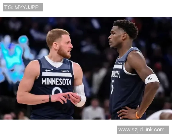 森林狼队在主场击败雄鹿队：一场震撼心灵的篮球盛宴