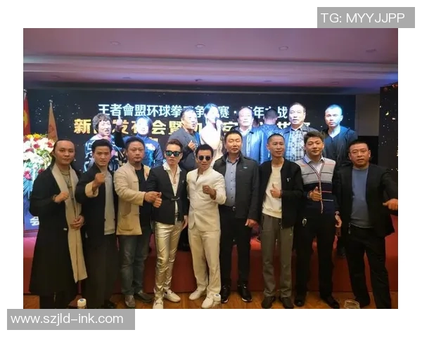 郑培峰与克里桑巅峰对决谁将成为拳坛新王者